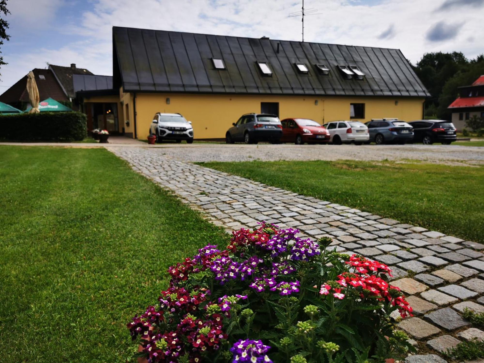 Penzion Kovarov Frymburk Esterno foto